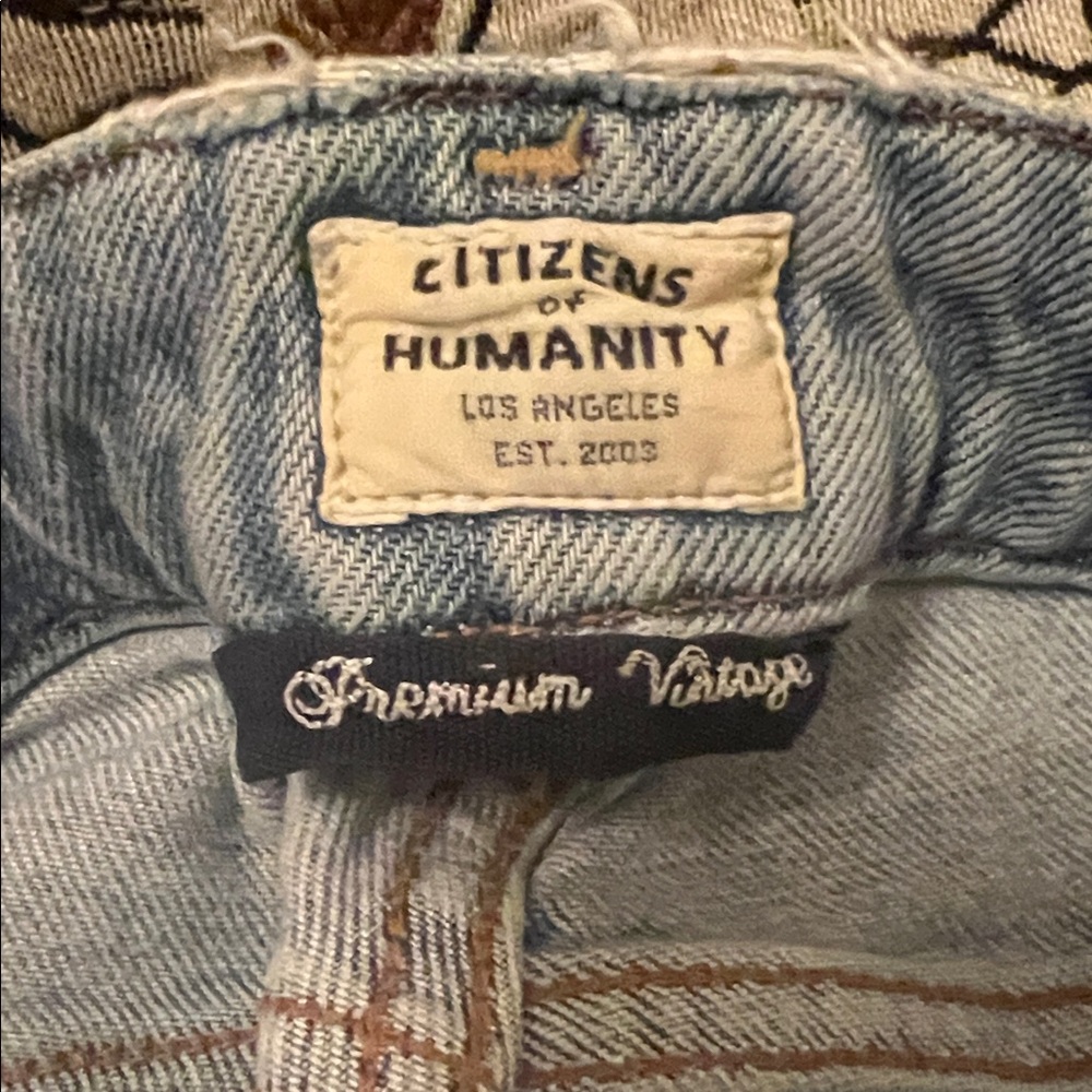 Citizens Of Humanity Faded Blue Jeans